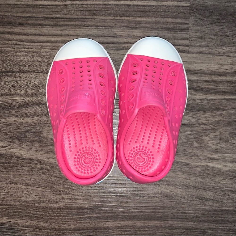 Native toddler shoe